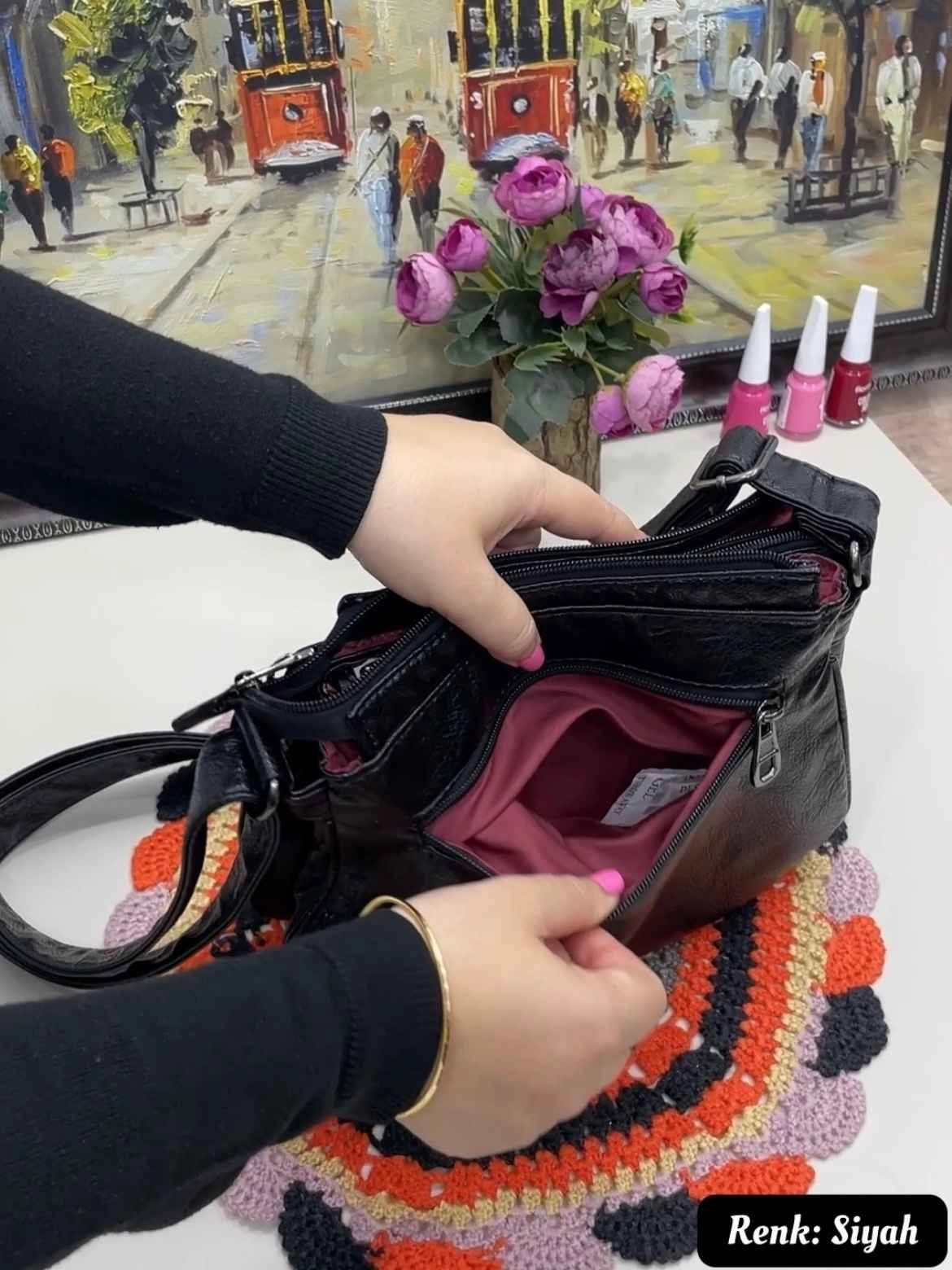 Zara 7 Bölmeli Çapraz Kadın Çantası