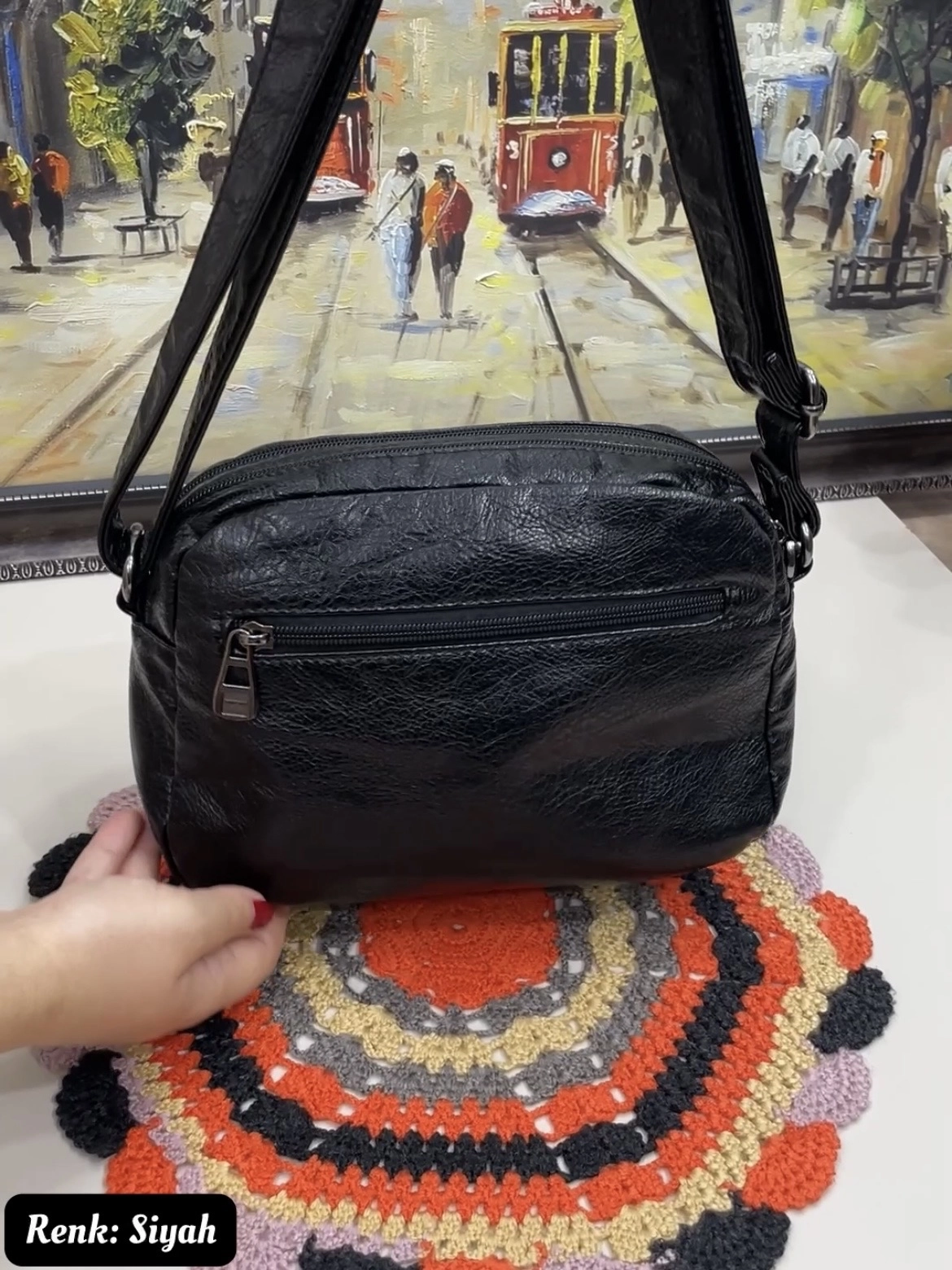 Vera 8 Bölmeli Çapraz Kadın Çantası