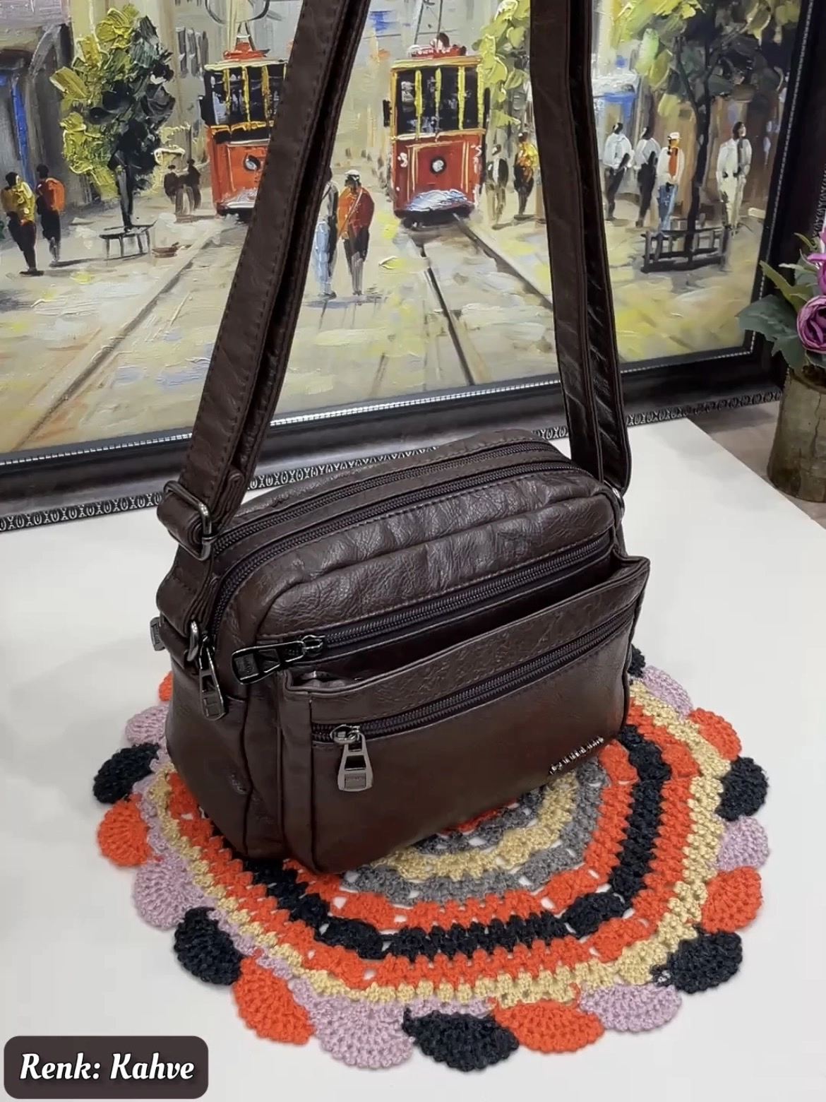 Vera 8 Bölmeli Çapraz Kadın Çantası