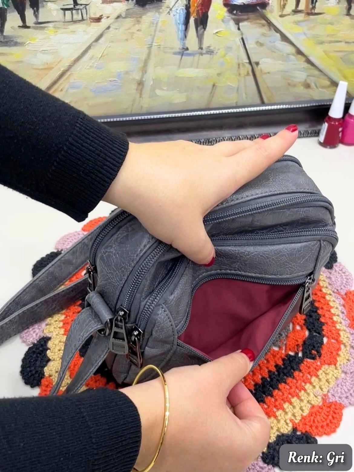Alissa 7 Bölmeli Yıkanmış Deri Çapraz ve Omuz Çantası