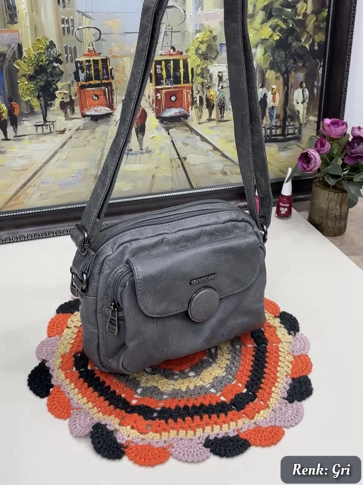 Sezen 6 Bölmeli Çapraz Kadın Çantası